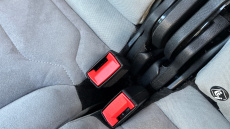 Citroen C5 Aircross 1.2 Hybrid 136 E-series 5dr e-DCS6 Petrol Hatchback